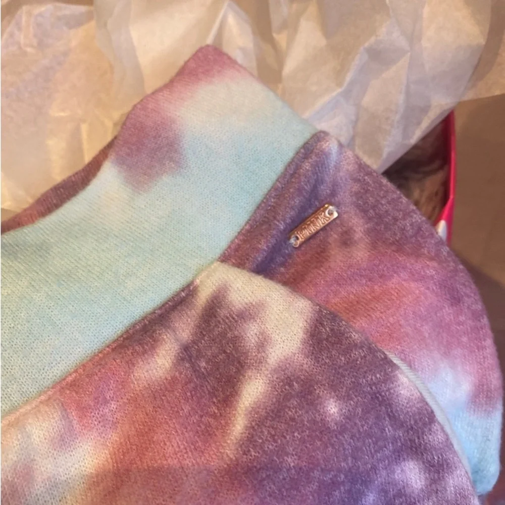 NWT Tie-Dye Hoodie and Jogger Set VS PINK - Picture 8 of 9